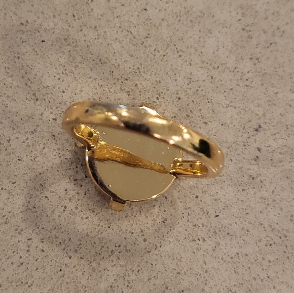 A gold-plated brass ring adorned with colorful semiprecious stones. - Picture 3 of 11